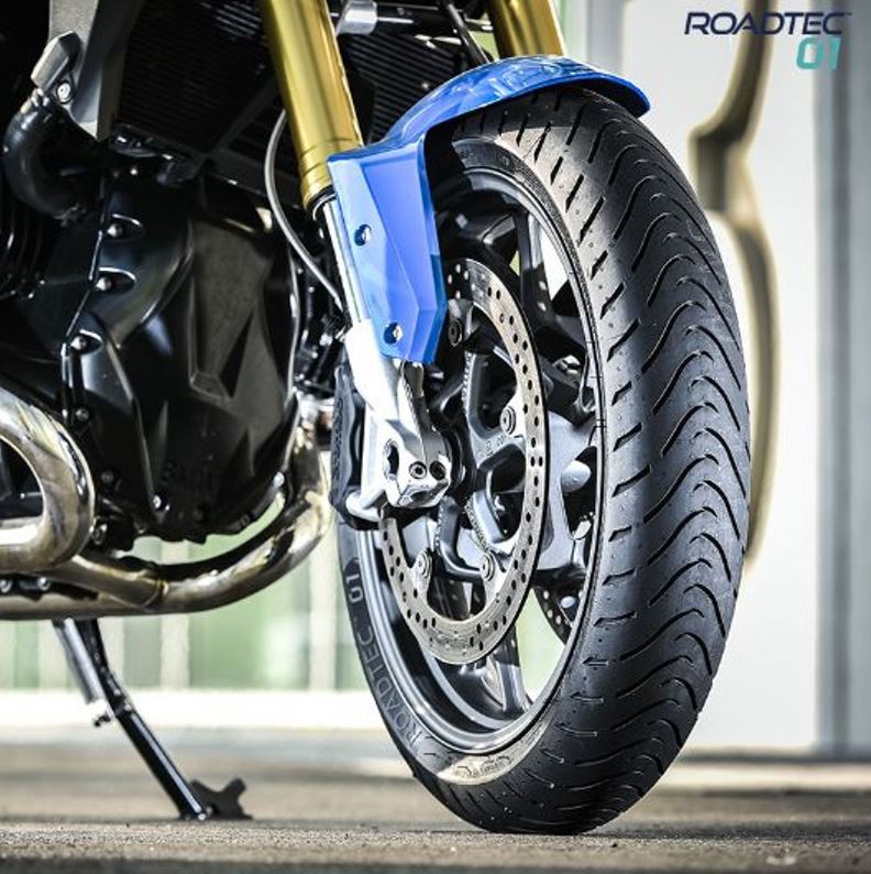 Metzeler Roadtec 01 (4)